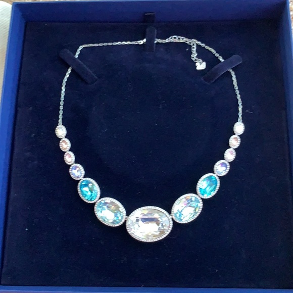 Swarovski Caption Necklace - Picture 3 of 5